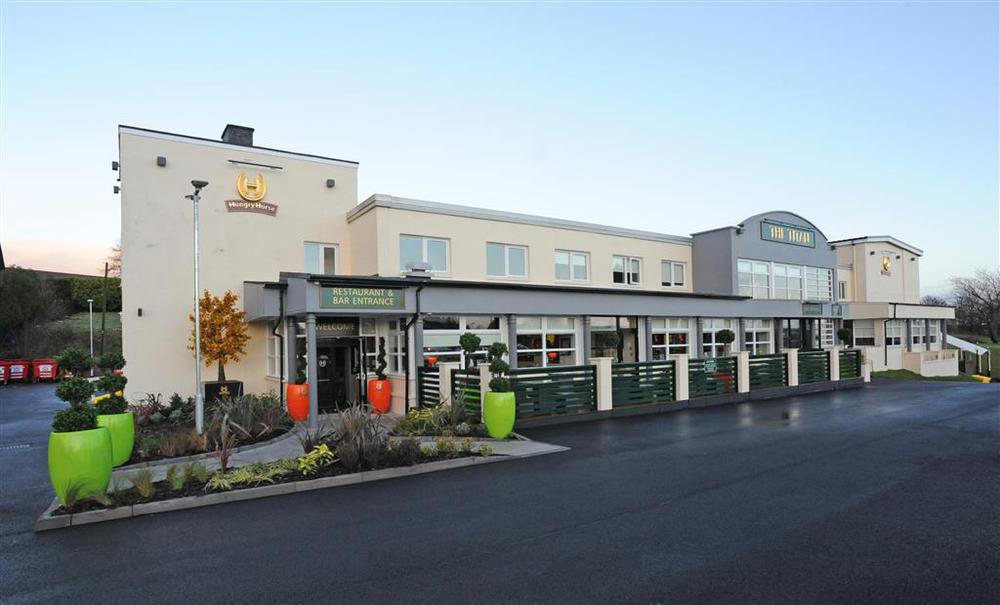 The Titan Hotel Clydebank Buitenkant foto